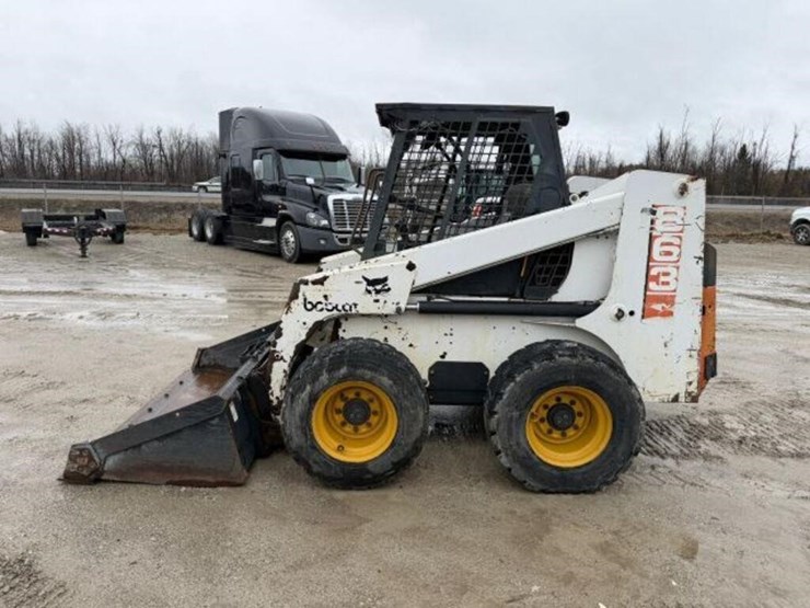 2009-bobcat-864-image-6