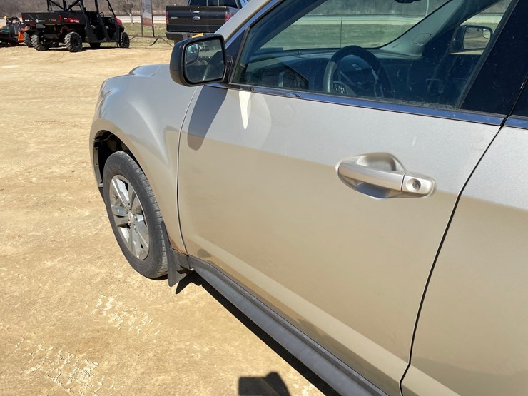 2013-chevrolet-equinox-image-26