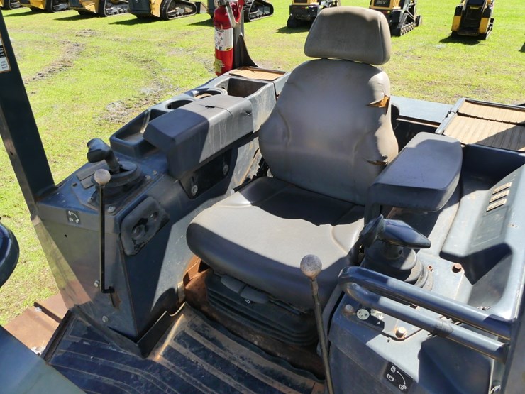 deere-700k-lgp-image-10