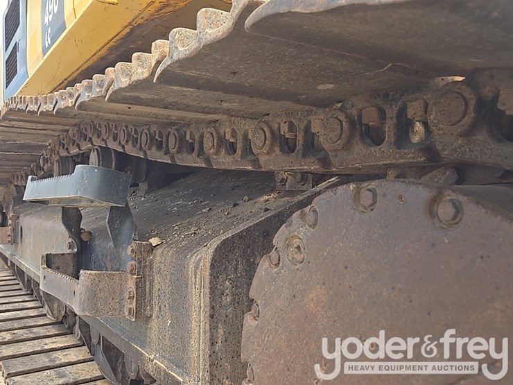 2015-komatsu-pc490-lc-11-image-22