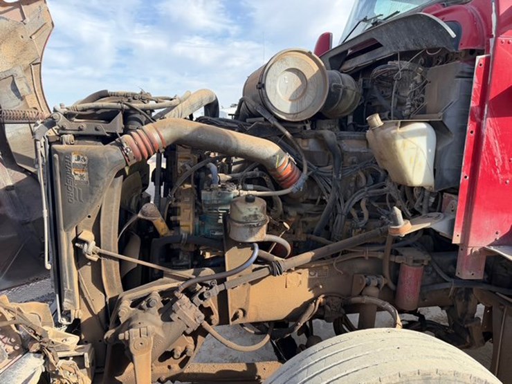 2007-caterpillar-c15-image-13