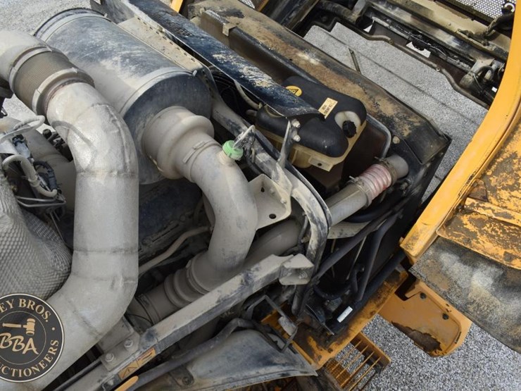 2015-volvo-l150h-image-62