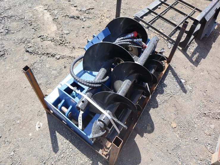 future-skid-steer-auger-image-1