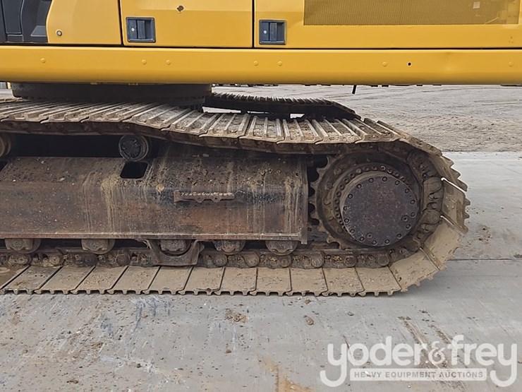 2019-caterpillar-336-image-13