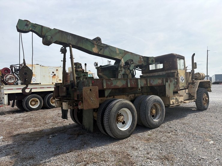 1968-am-general-m816-image-5