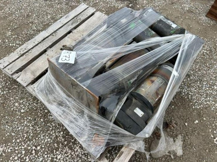 qty-of-groeneveld-auto-greasers-image-8