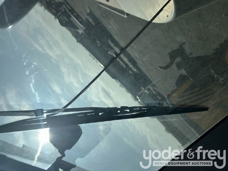 2008-volvo-g940-image-25