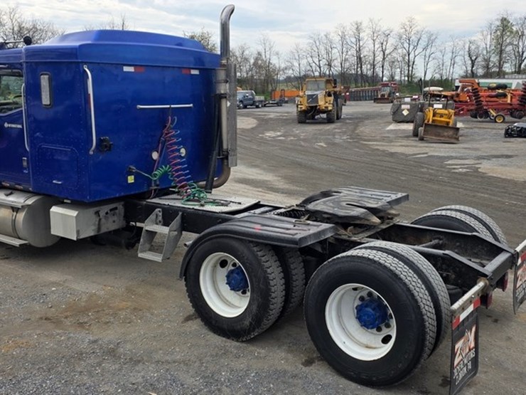 2006-international-9900-image-4