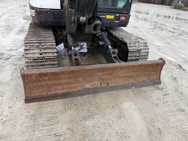 2019-bobcat-e85-image-36