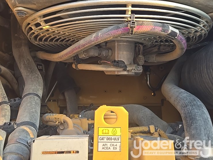 2022-caterpillar-289d3-image-57