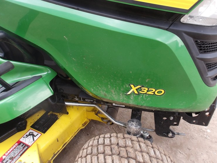 #6551-•-jd-x320-lawn-mower-image-6