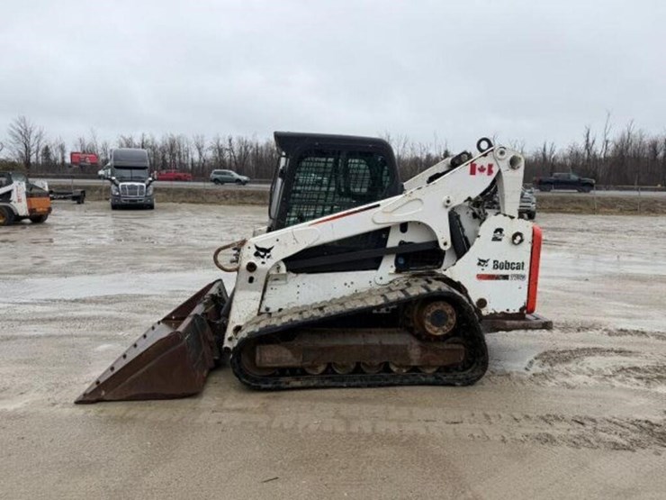2016-bobcat-t750-image-5