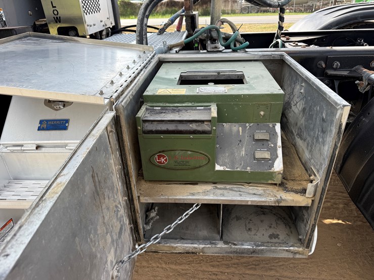 2020-kenworth-t880-image-20