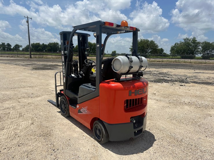 heli-5k-forklift-image-7