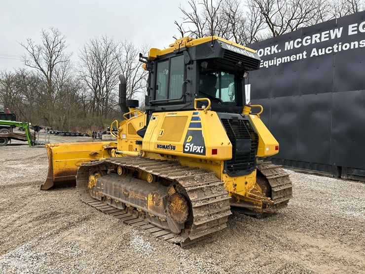 2017-komatsu-d51pxi-24-image-2