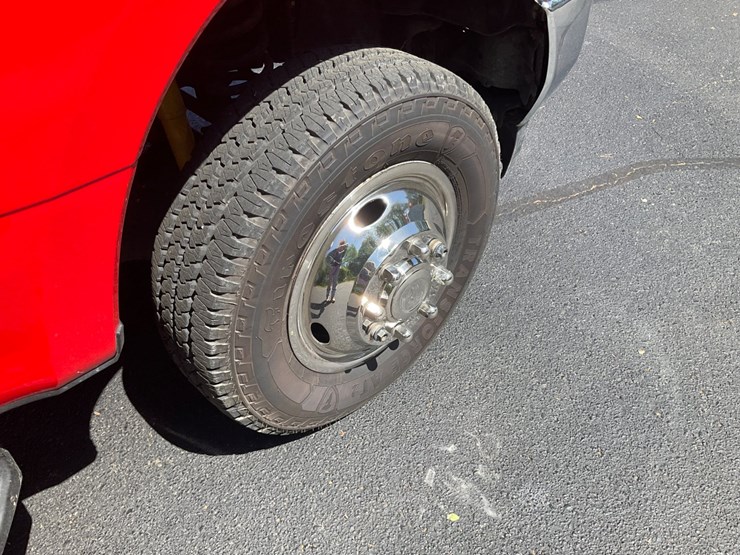 2017-ford-f350-image-8