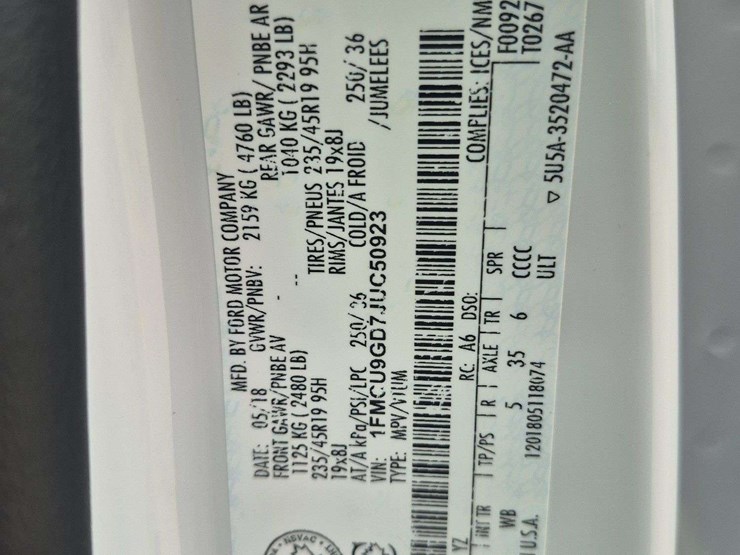 2018-ford-escape-image-18