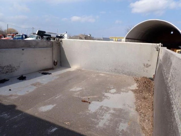 2012-ford-f750-xlt-image-39