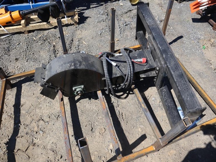 future-skid-steer-stump-grinder-image-4