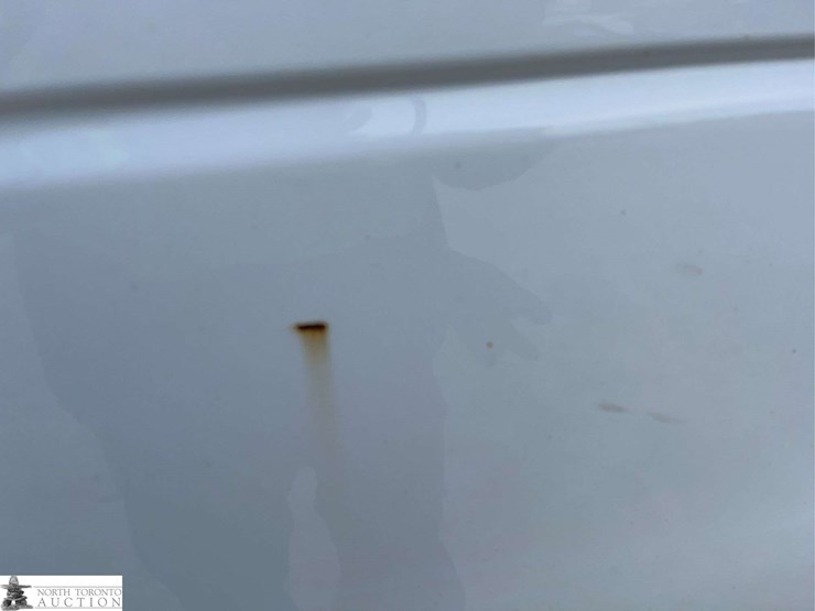 2011-ford-cargo-image-27