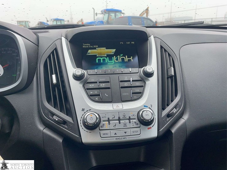 2016-chevrolet-equinox-image-14