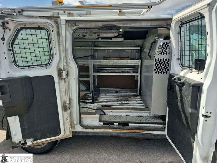 2018-ford-transit-image-15