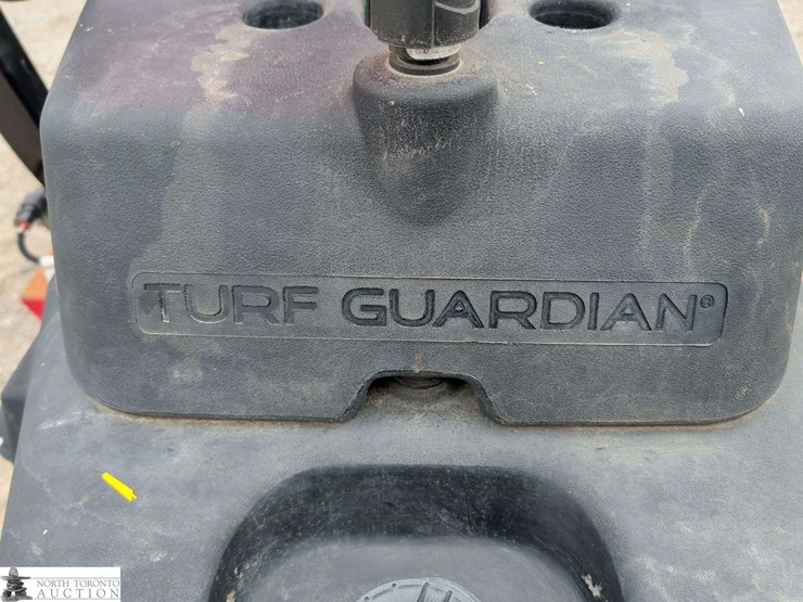 2013-toro-groundsmaster-3320-image-11