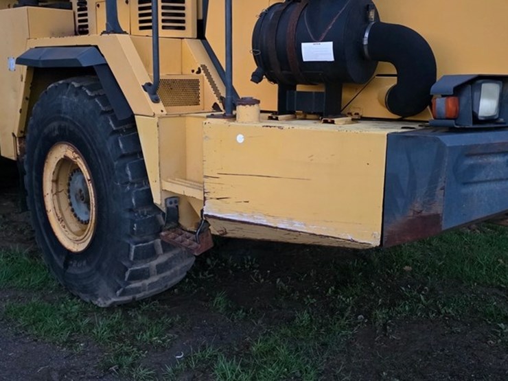 2005-komatsu-hm300-1-image-6