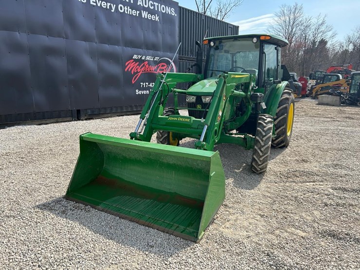 2021-john-deere-5075e-image-8