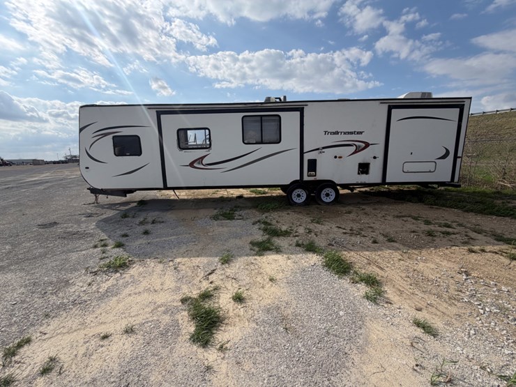 2014-gulf-stream-trailmaster-image-7