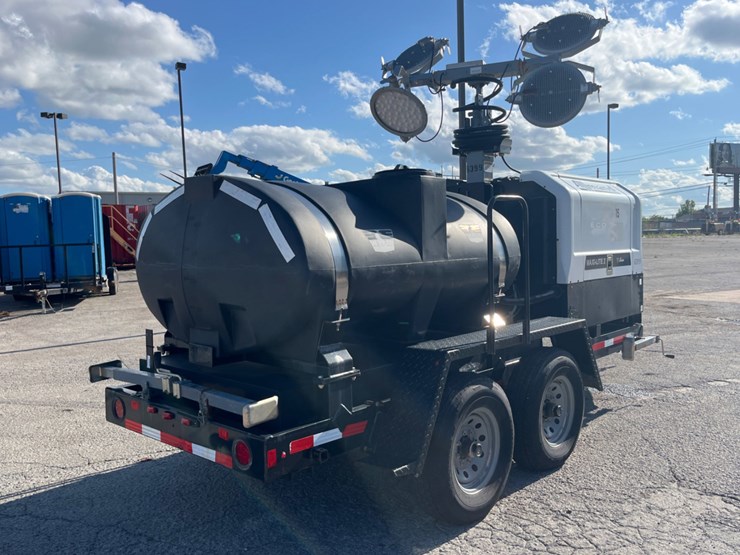 2018-allmand-bros-maxi-lite-image-4