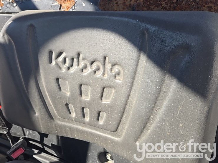 2018-kubota-rtvx1140-image-39