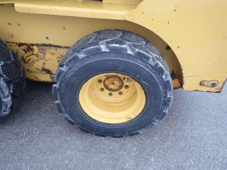 2010-caterpillar-232b-image-55