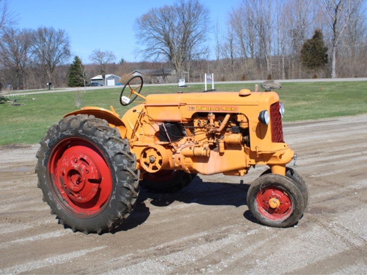 #6459-•-minneapolis-moline-model-r-image-2