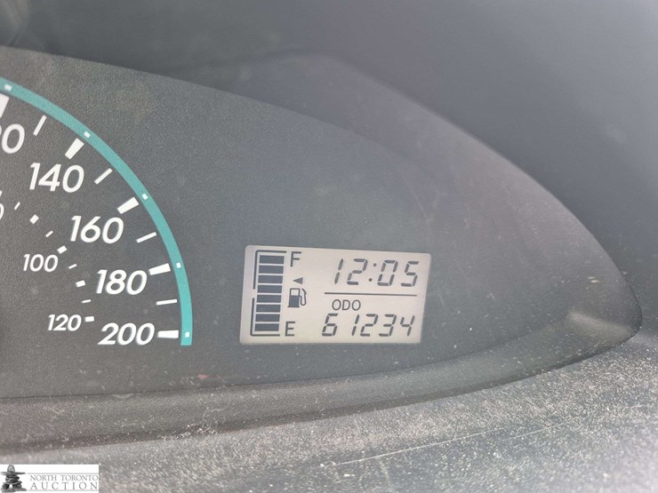 2009-toyota-yaris-base-4dr-sedan-4a-image-15