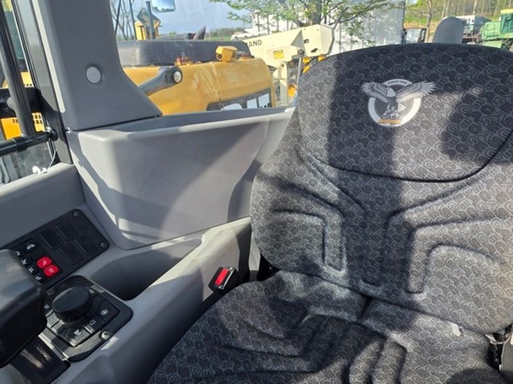 2023-case-321f-image-54