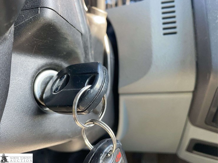 2015-ford-f250-image-14