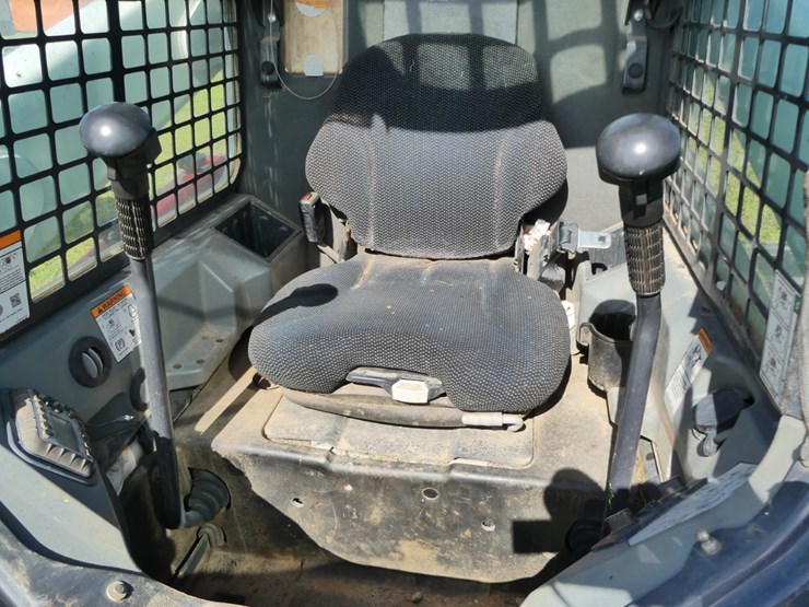 2021-bobcat-t770-image-12