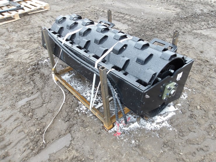 #7380-•-59"-skid-steer-compactor-wheel-image-2