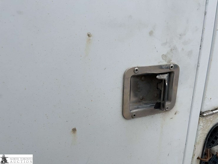 2013-ford-f450-image-25