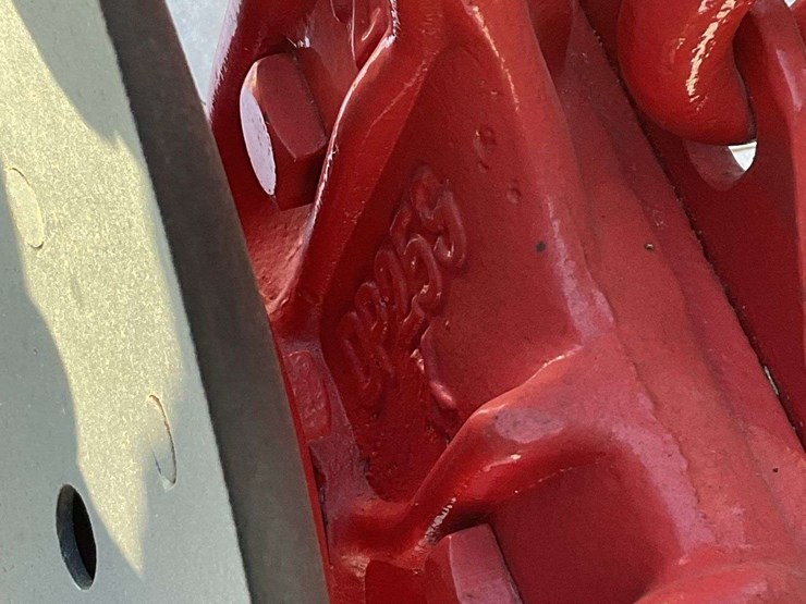 1925-fordson-with-mounted-terrace-plow-image-29