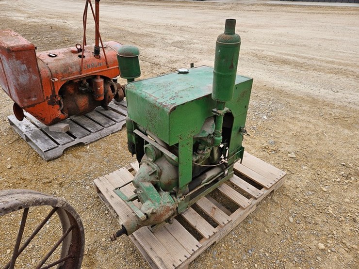 #962-•-john-deere-engine-image-3