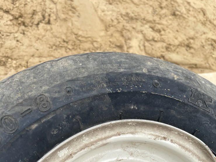 #3923-•-(5)-trailer-tires-image-22