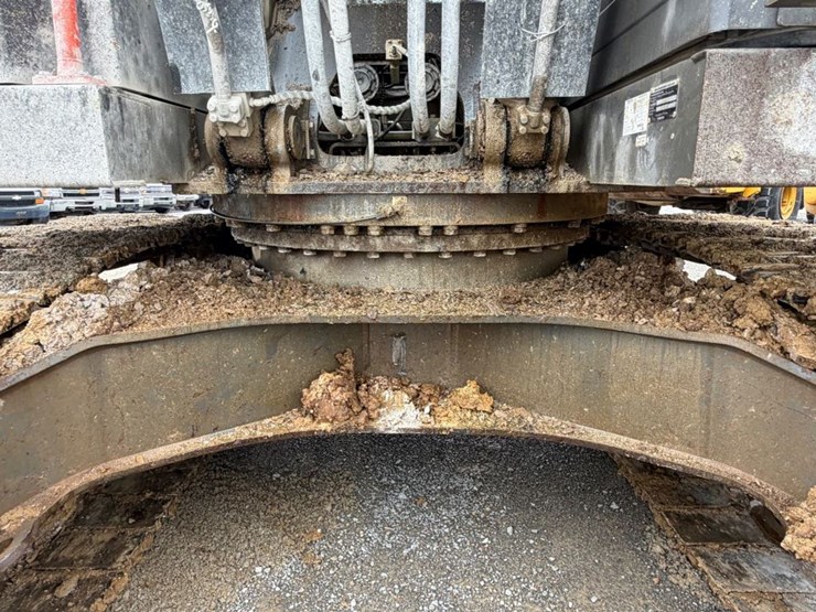 2022-volvo-ec300el-image-10