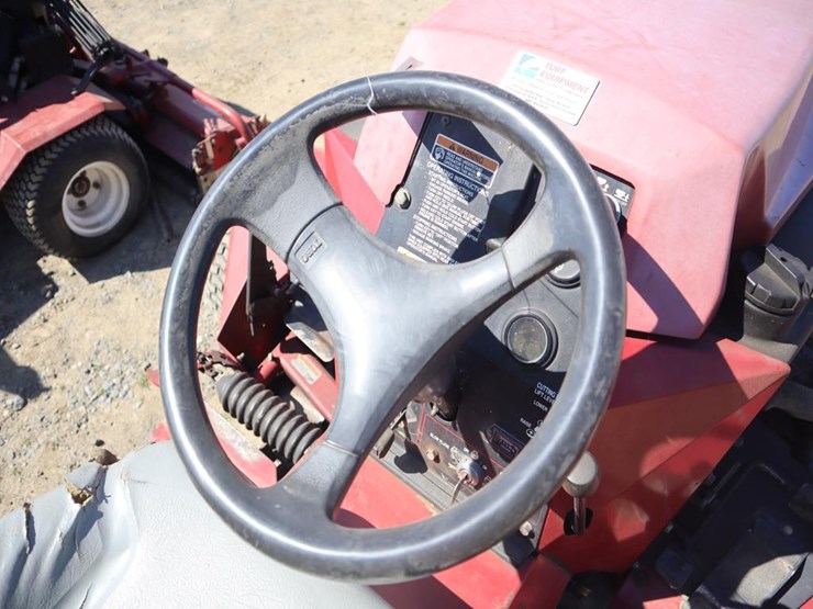 toro-reelmaster-2300d-image-16