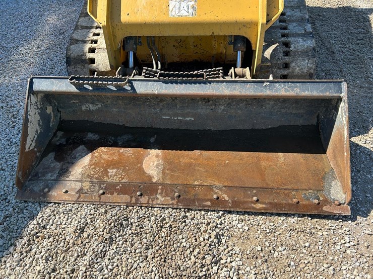 2015-caterpillar-289d-image-9