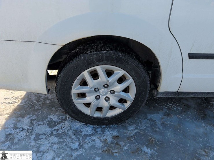 2014-ram-c/v-image-11