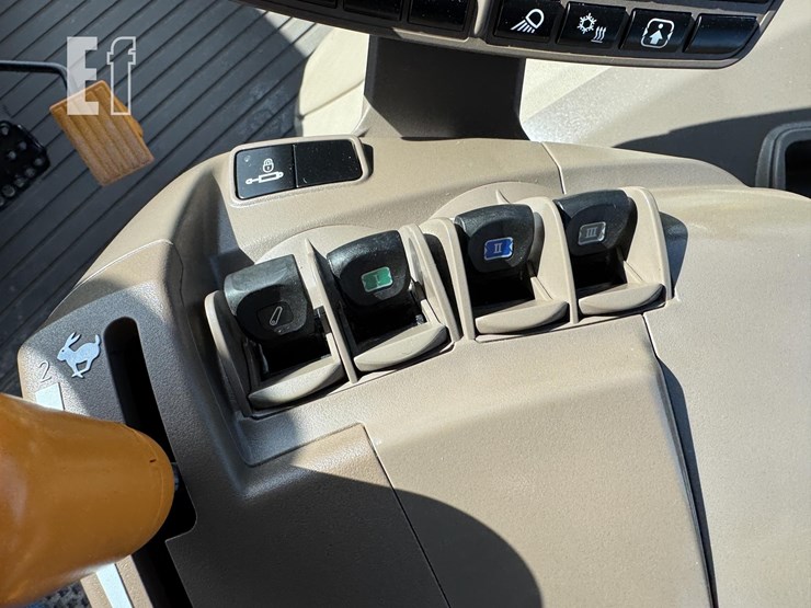 2022-john-deere-6155r-image-18