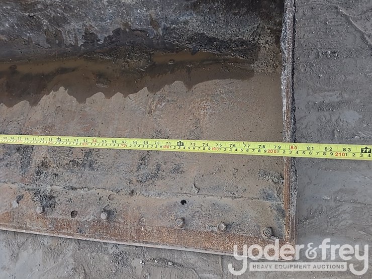 2022-caterpillar-289d3-image-25