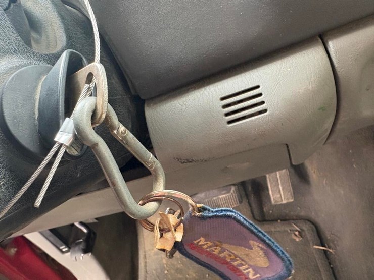 2003-ford-f550-image-23